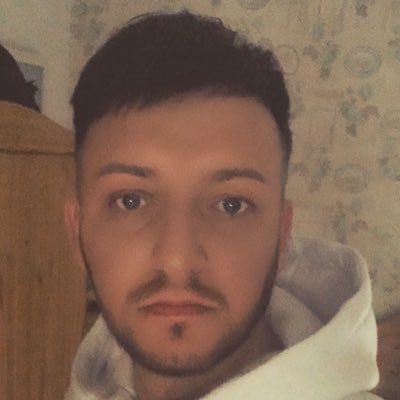 benamos97002170's profile picture. 