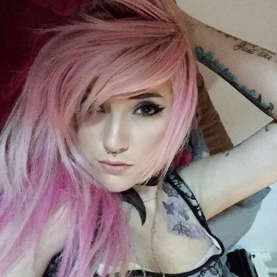 ParadoxKD's profile picture. Katie :c xd memer/gamergirl for @px_gang