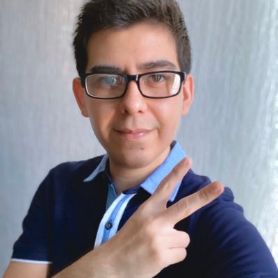 Ingeniero en reiniciar computadoras. Data Analyst & Software Developer.