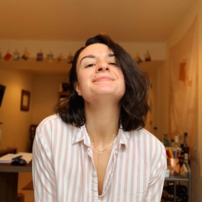 Aimtrak's profile picture. is there food at this party?