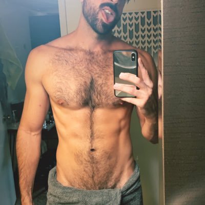 KumKraver's profile picture. just showing off, edging, squirting and browsing