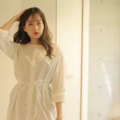 gUtX0ZAiVczIAI7's profile picture. 