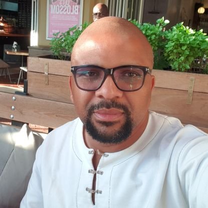 ledkj's profile picture. Fun loving father of three. Enjoys having his family around him