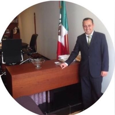 Empresario a favor de todo lo bueno y en contra de todo lo malo/ Secretario General del Consejo Económico Empresarial de Jalisco CEEJ