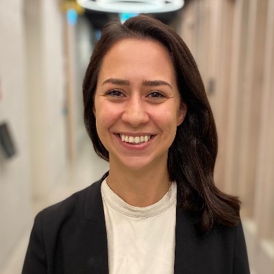 Nanda Munhoz Profile