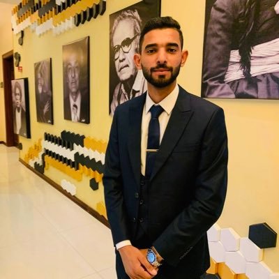إعلامي وناشط مدني