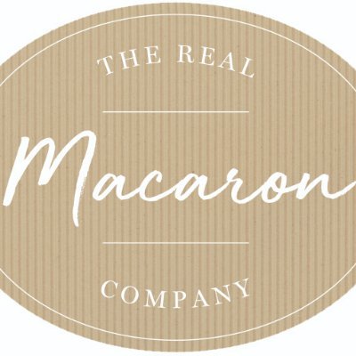 Passionate about creating beautiful macarons for weddings and celebrations.  Teaching macaron masterclasses and baking classes for all.