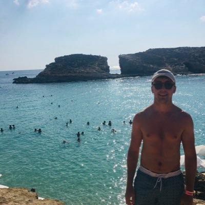 cnightingale2's profile picture. LDN 25 🐏