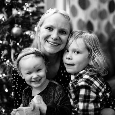 littlestarlindz's profile picture. 