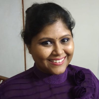 Dr Varsha Profile