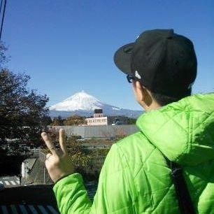 騒いだ後に後悔をして、3歩歩いて自分の年と体力の減退を忘れる、今日この頃。。。最近行けるライブ少なくなったけど全力で楽しむことは忘れてないよ。ゴルフも2ヶ月に1回行きたい所存!柏はマスト!レアキャラ存在w競馬参戦は中山と阿見と浅草のローテーションw茨城 つくば 守谷 つくばみらい市 発信していきたい所存\(^o^)/