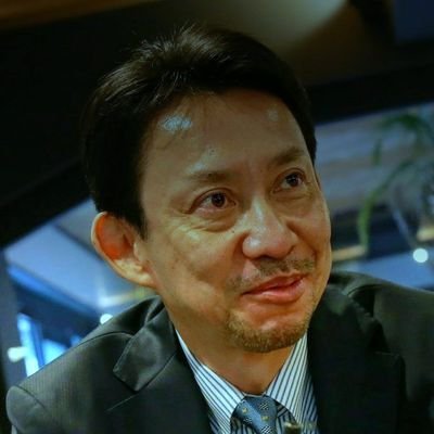 鈴木 英士　Hideshi Andy Suzuki
心理分析型経営コンサルタント。
破産者から一転、億万長者へ。
壮絶な過去。誰もが映画やドラマでしか知らないような出来事も一通り経験してきています。
波乱爆笑な規格外の経験値と心理分析力が生む圧倒的な問題解決力が強みです。