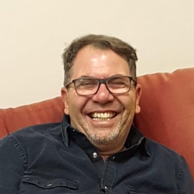 avi_cigar's profile picture. Life is good