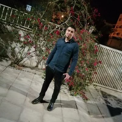 QadanMostafa's profile picture. 