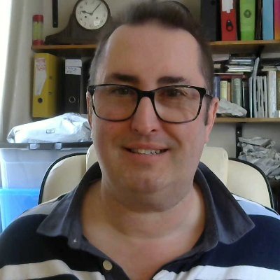 Loveable person with a keen interest in current affairs. If interested in exploring solidarity e. rich906pill@gmail.com I'm based in #Bedford. Enjoy eating out.