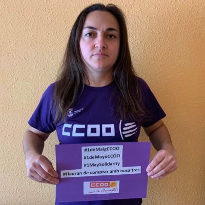 Sencilla, el Carnaval, 🎊🎊🎉 luchar y trabajar. No me gustan las injusticias y las mentiras. Me gusta la gente honrada y honesta. VIVA CCOO