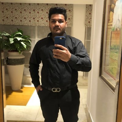vivek67805173's profile picture. 