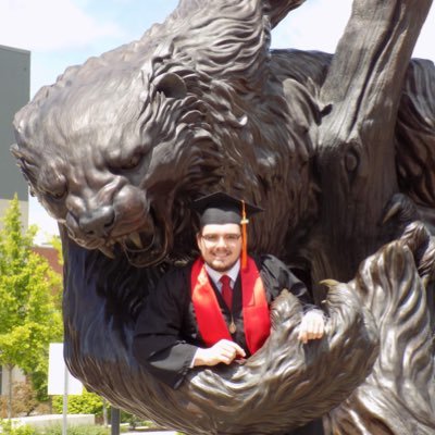 Just a boy on Twitter. Waiting for something good to happen. -UC '20-
