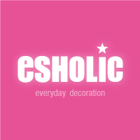 esネイルグループのデコレーションショップesHOLIC（エスホリック）です☆渋谷本店内にございます♪芸能人の方々も多数ご来店いただいております★
可愛いデコレーションたくさん載せていきたいと思います♪是非フォローしてください♪♪
電話→03-6820-8500