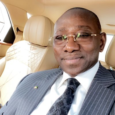 Je suis le PDG de Dakar Jet Center. Le 1er FBO en Afrique sub-Saharienne.