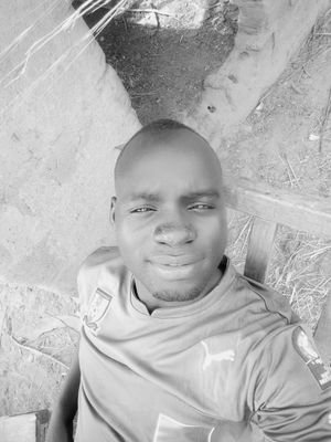 JDjongmaila's profile picture. étudiant a Université de ngaoudere ; né le 12/08/1994