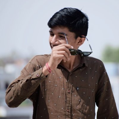 Anandsh68156345's profile picture. मुझे कसम भागवत गीता की मैं गीत वही दोहराहुगा
राम जी का भक्त हूं में जय श्री राम गाऊंगा 🚩🚩🚩