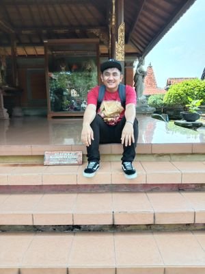 corneliusoffic4's profile picture. seniman