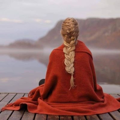 WhiteBlackkkk's profile picture. Научих, че отнема много време, да станеш човека, който искаш да бъдеш.