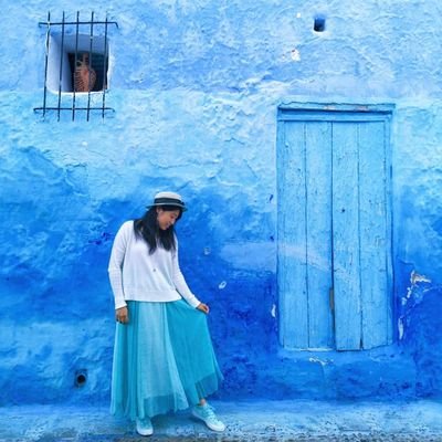 vivianwskwan's profile picture. Foodie, dreamer, storyteller, introspective extrovert. 💙 Travel. Photography. Singing. Design. IG: @vivianwskwan