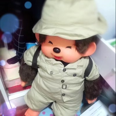 love Monchhichi.