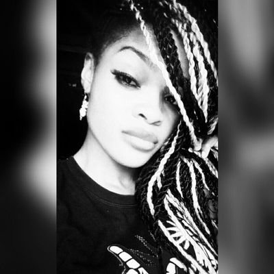 Armani91903865's profile picture. Queen of hearts