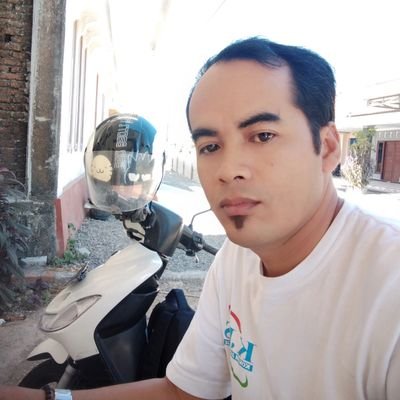 Warno33150596's profile picture. 