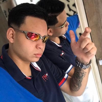 Eu Sou o Mesmo Gordinho Favelado que Você dizia Zuado, Não botou Fé no corre vê que Hoje eu to Mudado.... 💰💸☯️🤑