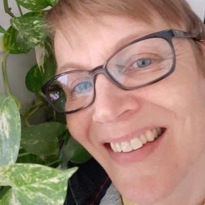 tina_teinila's profile picture. Palvelupäällikkönä ammatillisessa oppilaitoksessa. Kiinnostavat aiheet liittyvät kestävään kehitykseen ja vastuullisuuteen.