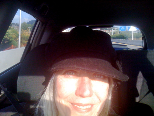 reginafarre's profile picture. Humanista, creo en Dios,periodista,amo la libertad y la justicia,mis amigos son mi familia,enamorada de Jean, los gatos y los perros,intento cambiar el mundo