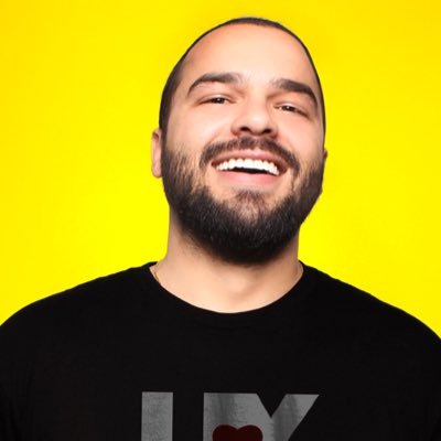JoaoM_Design's profile picture. UX+UI Designer blending creativity and problem-solving skills to find tangible solutions that are engaging and usable.