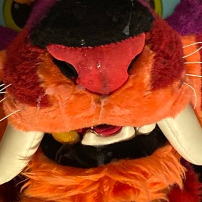 🔞 ~ @DieterDoberman’s bitch, locked by @MurrsuitBreeder continuously since 4/2020 ~ ❤️⚡️