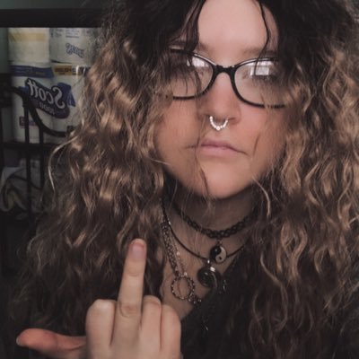 _hollyblueagate's profile picture. $15 minimum tribute before DM 💅🏻 $35 unblock fee!! Cashapp: $babybunnypa and Amazon GC 💸 Don't DM without tribute and don't lurk.