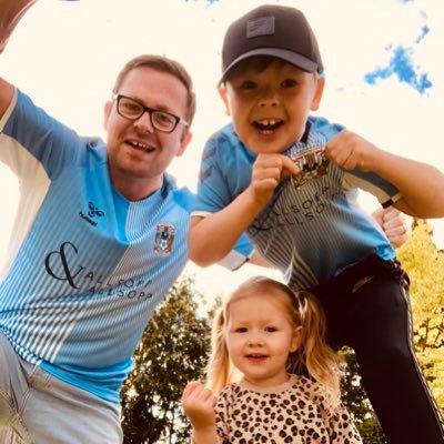 AdeBggane's profile picture. 