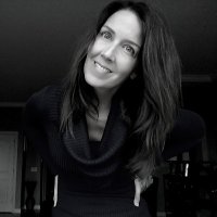 Sarah J Donovan(@SarahJDonovan9) 's Twitter Profile Photo