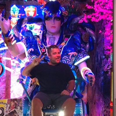 torrey37's profile picture. Offensive Line Coach @VHSVikingsFB  Realtor @REMAX