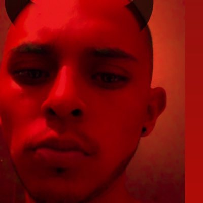 MayinTheraimbow's profile picture. 