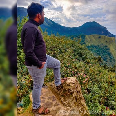 sumanb801's profile picture. Cool one... 😎😎😎
Tech lover📱💻
Biker