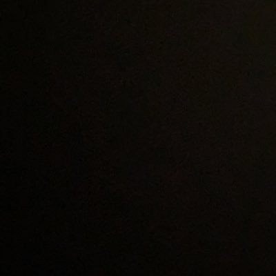 تبكيني آلكلمآت آلقآسيه آحب الآشخآص بسرعه لكن للآسف ليس جميعهم يستحقون آلثقه آكره نفسي عندمآ أهتم بأدق تفآصيلهم ولآ أجد منهم الاهتمام ..