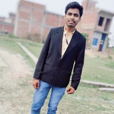 I am a social worker and i become an indian soldier. Proud to be an indian. ❤️