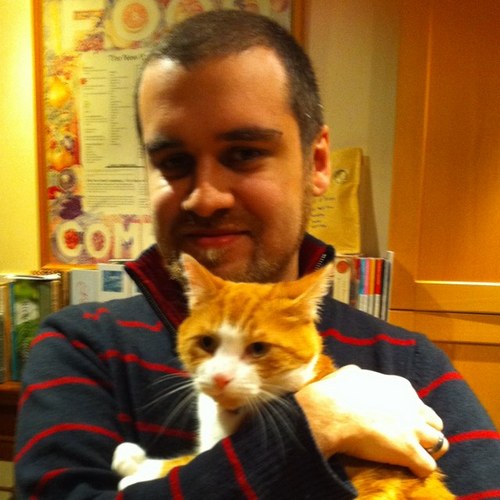 TrainAKitten's profile picture. I love cats, blogging, sports, food. I have my own cat/kitten website and cat blog. Click the link to access my website.