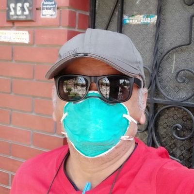 claudio5610's profile picture. político preocupado.