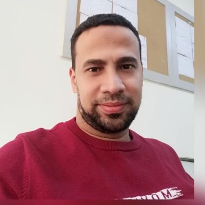 hamadanar1's profile picture. A teacher of English