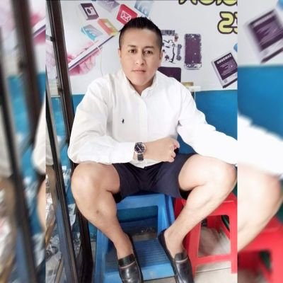 JonathanGarzn3's profile picture. no cambies un amor verdadero por una atracción de momento 😎