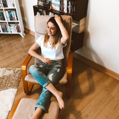 r_mervealbayrak's profile picture. 